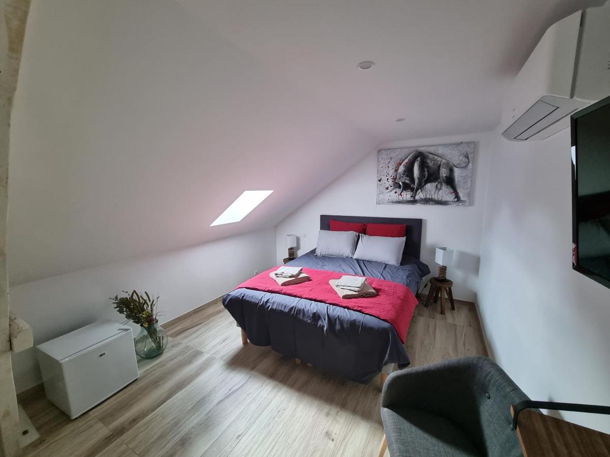 Le 4 Bed and Breakfast Montignac-Lascaux Eksteriør billede